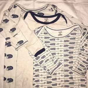 Organic cotton baby gown set